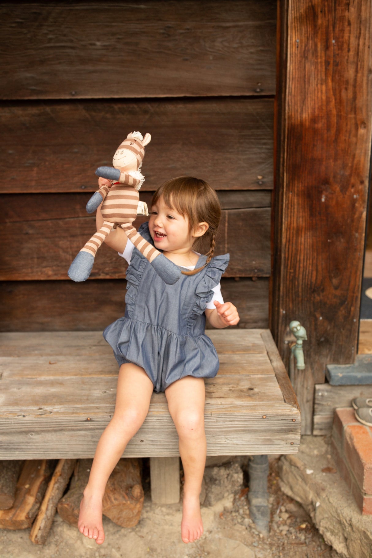 Flutter Sleeve Romper - Chambray - HoneyBug