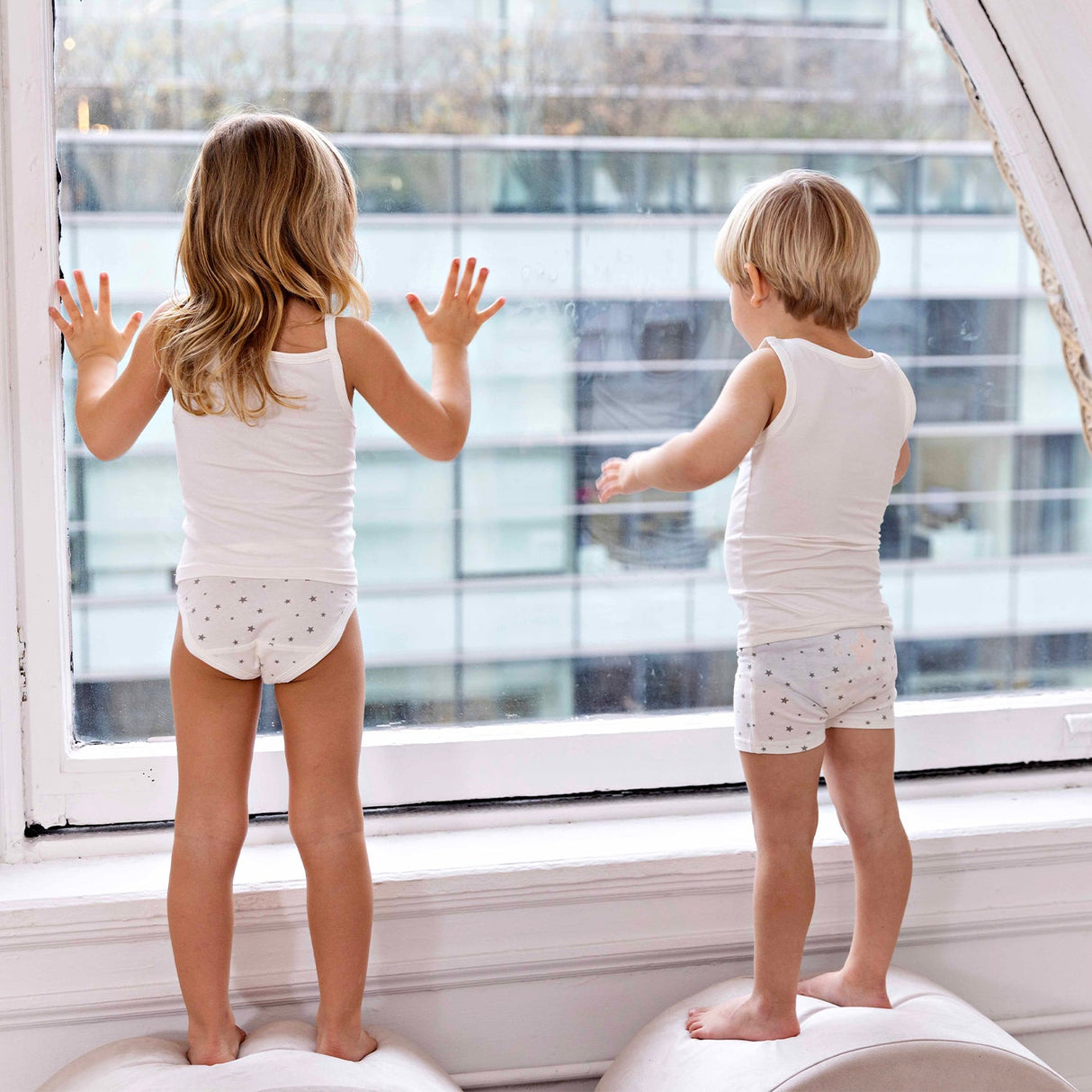 Button Collection, Girl - HoneyBug