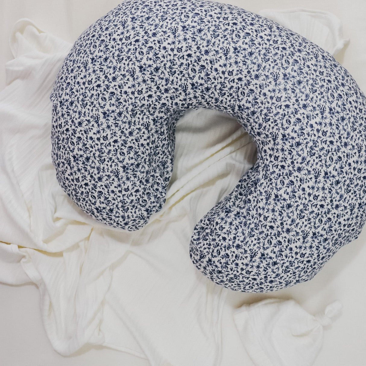 Floret Nursing Pillow Cover