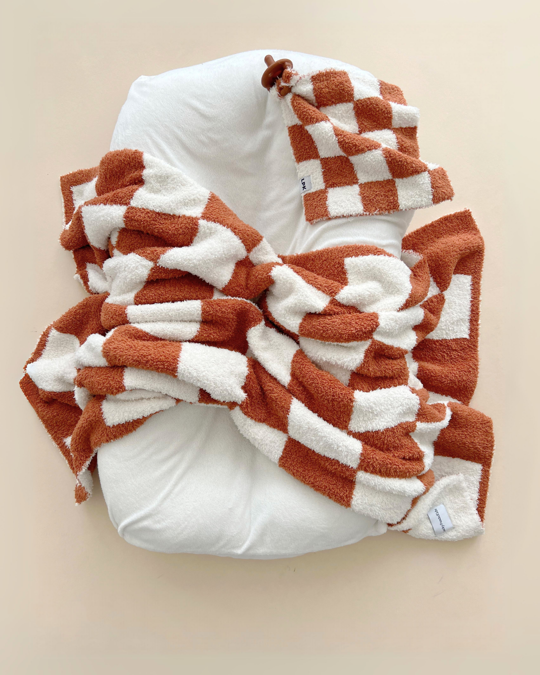 Checkered Plush Blanket | Copper - HoneyBug