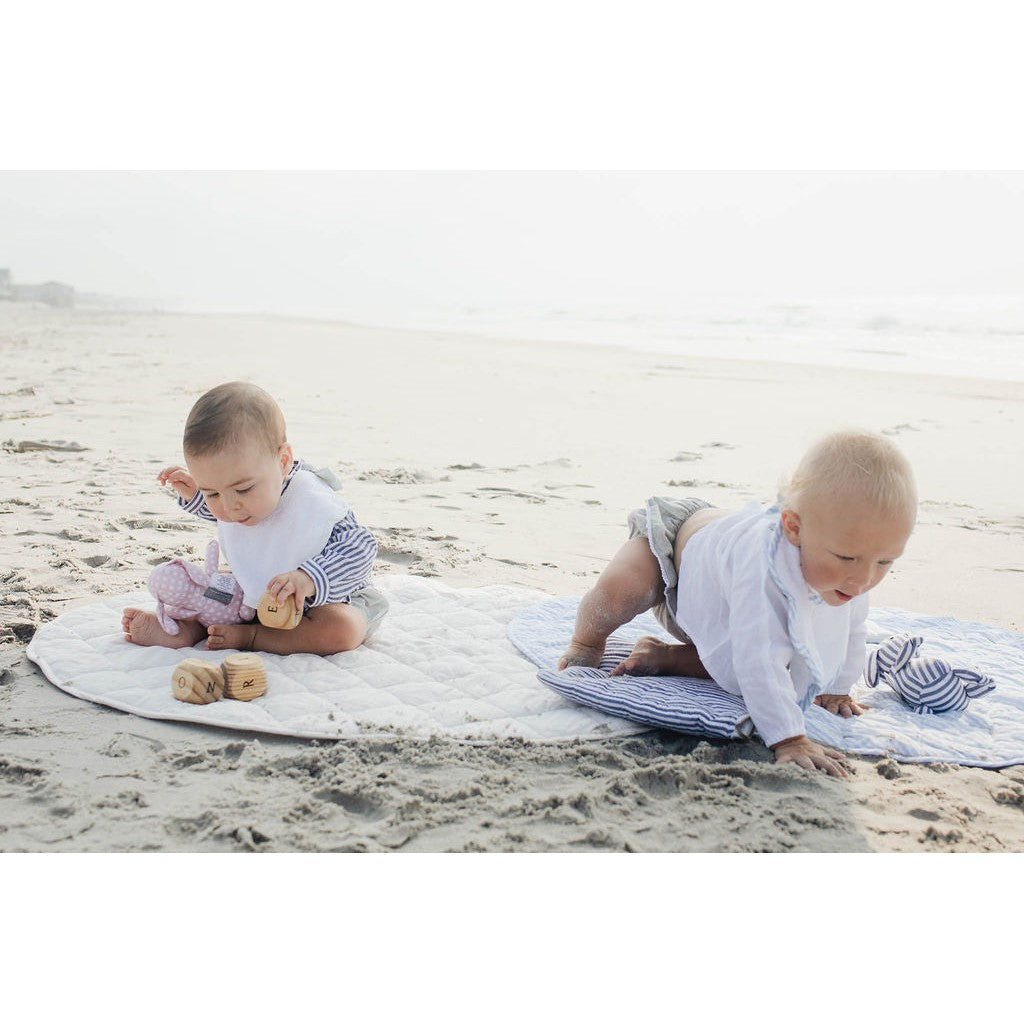 Round play mat - HoneyBug