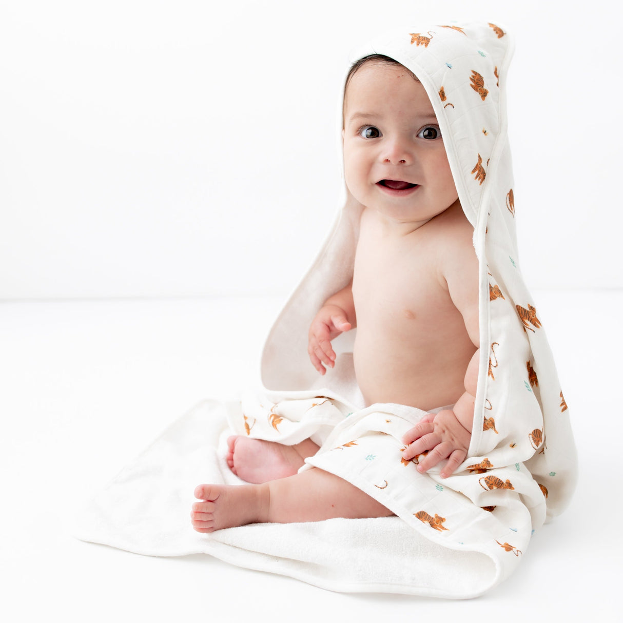 Tiger Hooded Towel Set - HoneyBug