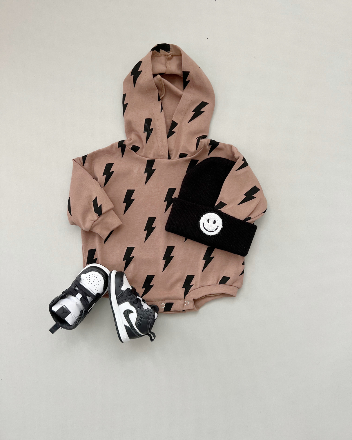 Hooded Bubble Romper | Mocha Bolts - HoneyBug