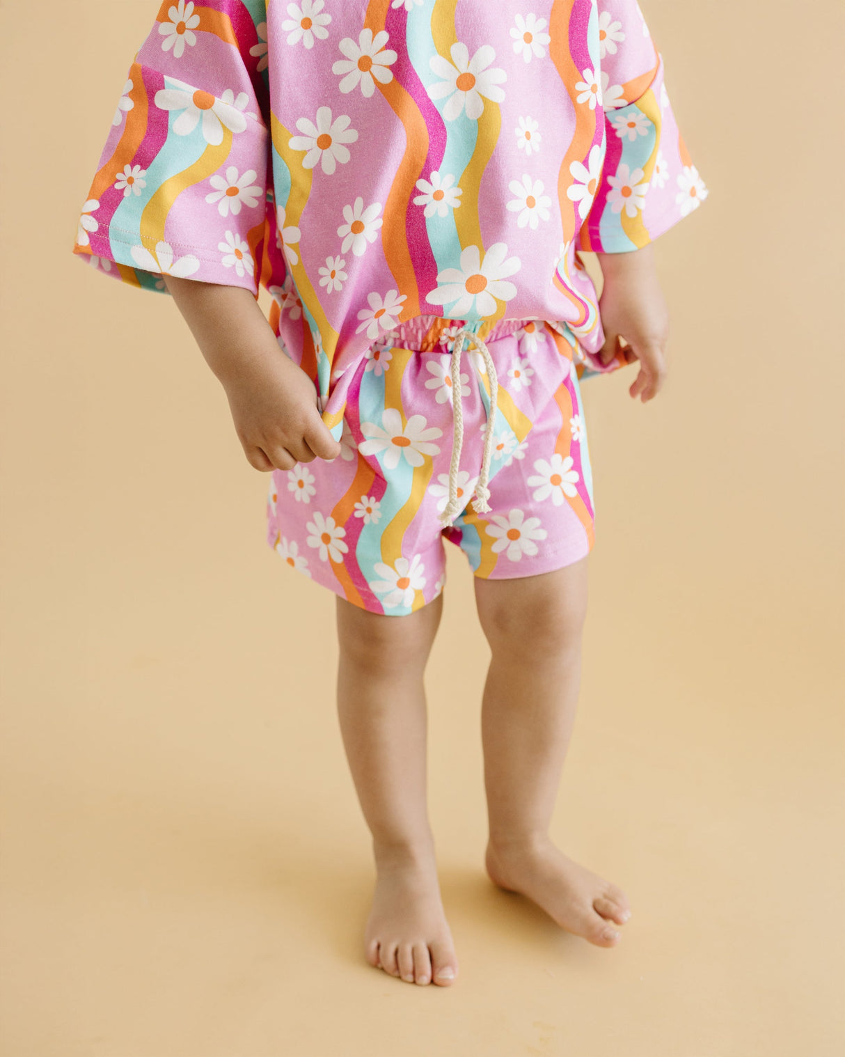 Shorts Set | Groovy Daisy - HoneyBug