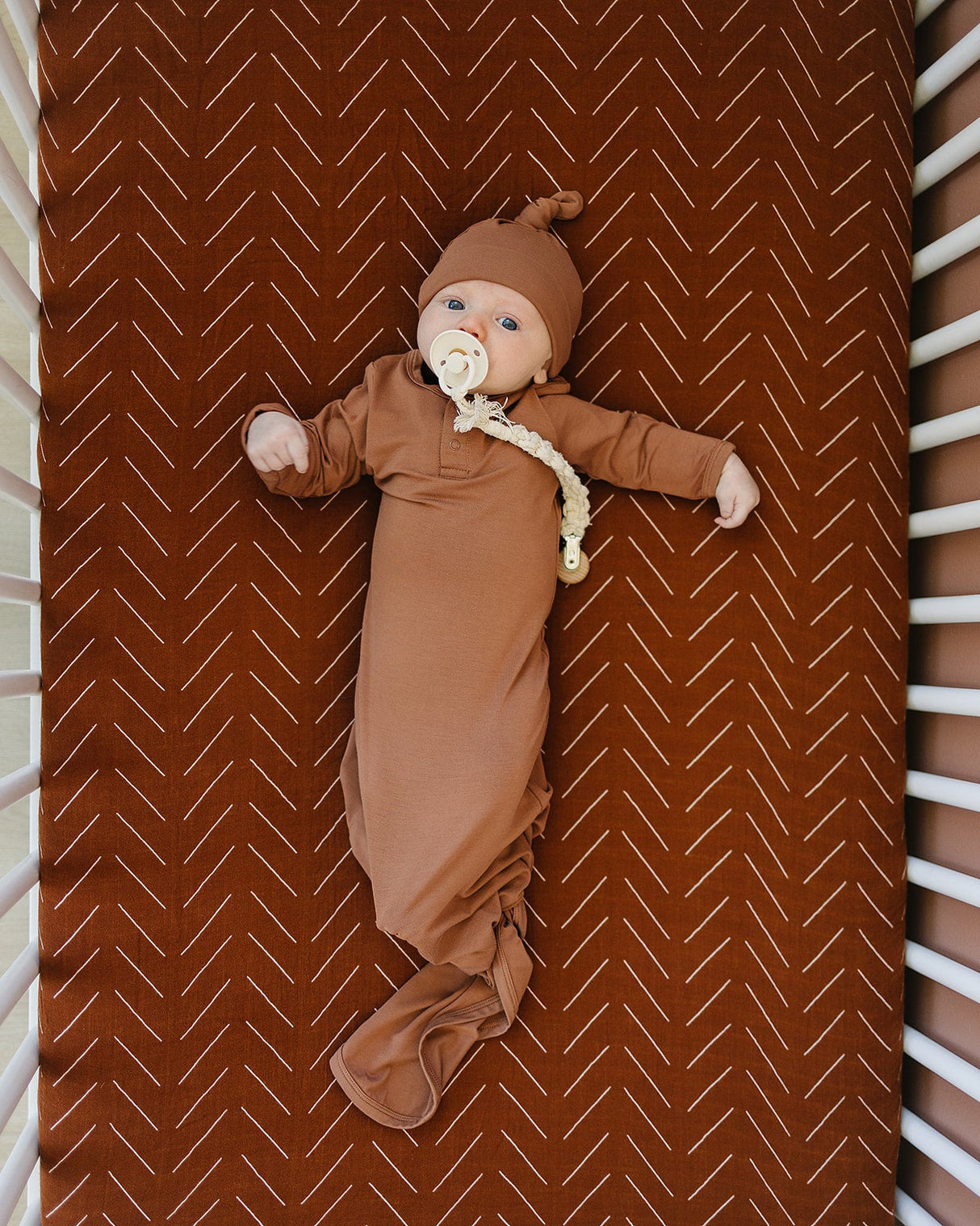 Rust Mudcloth Muslin Crib Sheet - HoneyBug