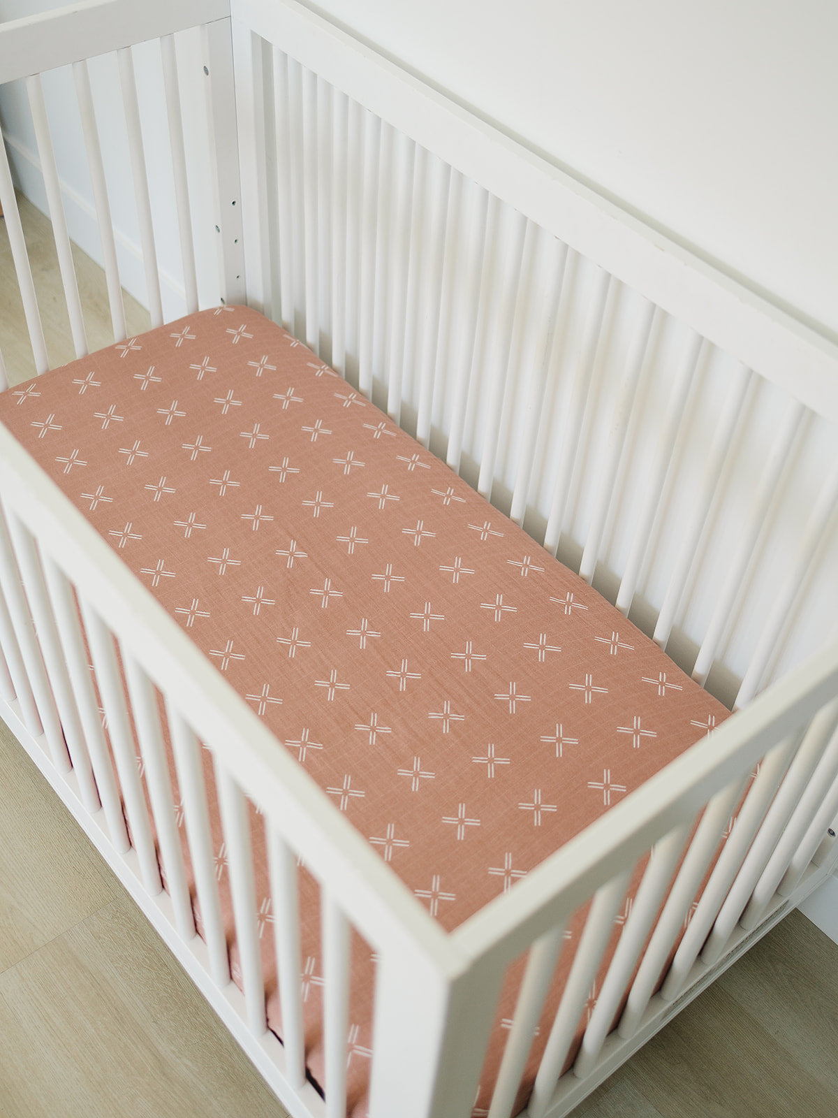 Just Peachy Muslin Crib Sheet - HoneyBug