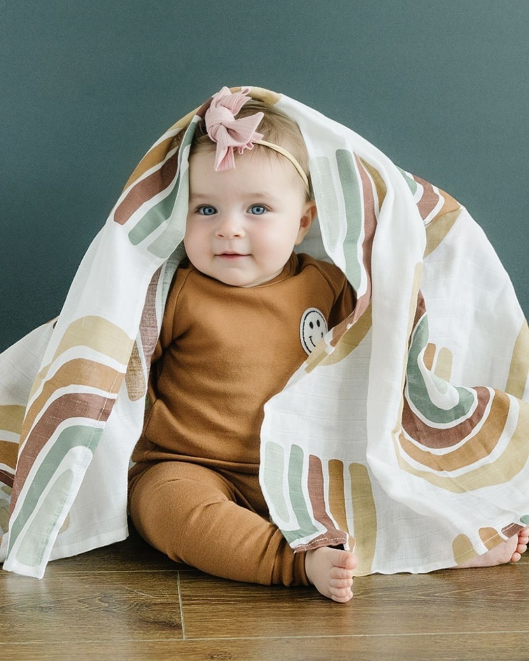 Lounge Set | Smiley Brown - HoneyBug