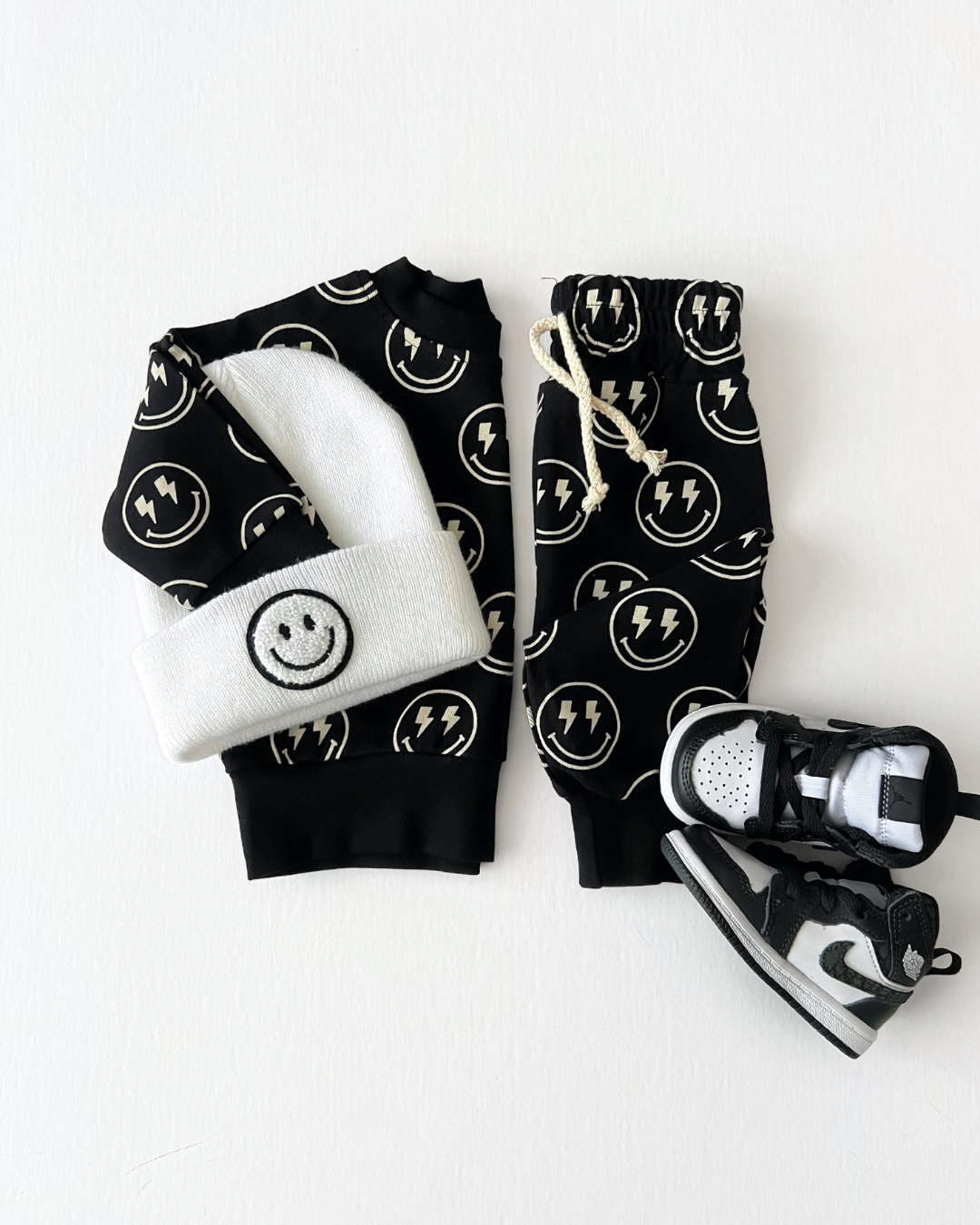 Jogger Set | Electric Smiley - HoneyBug