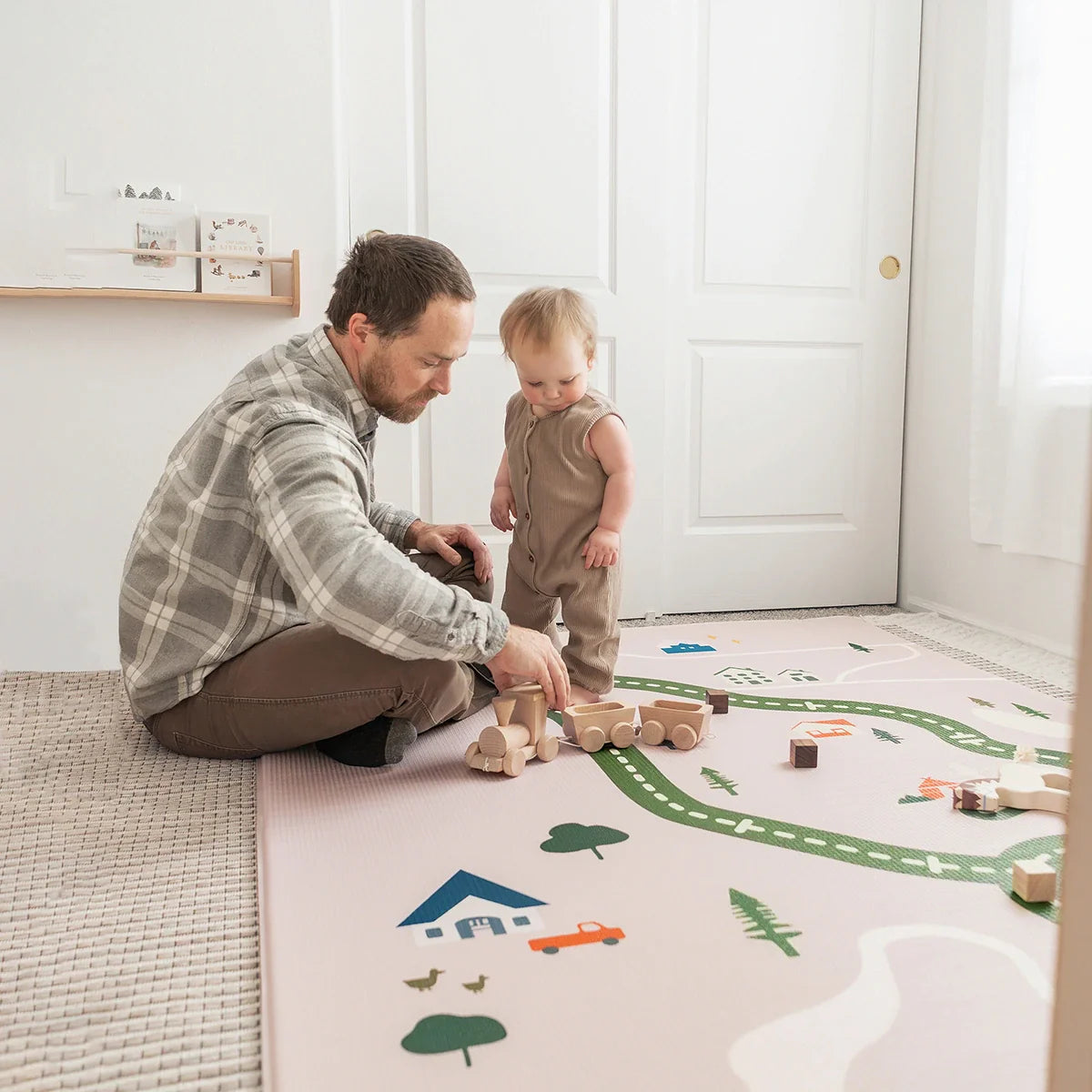 Tiny Land® Baby Playmat Forest Track Wonder - HoneyBug