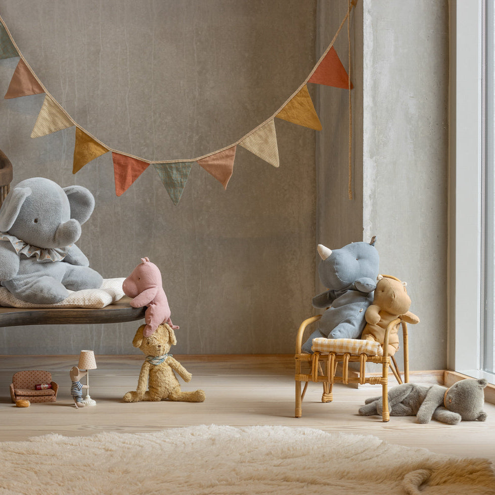 Sleeping kitten plush, Medium - Grey