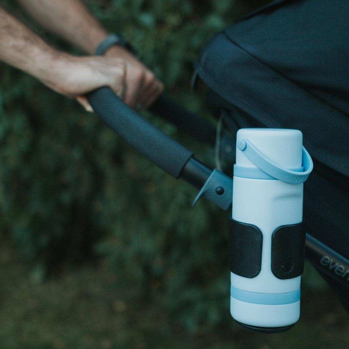 All-In-One Baby Bottle - Ice - HoneyBug