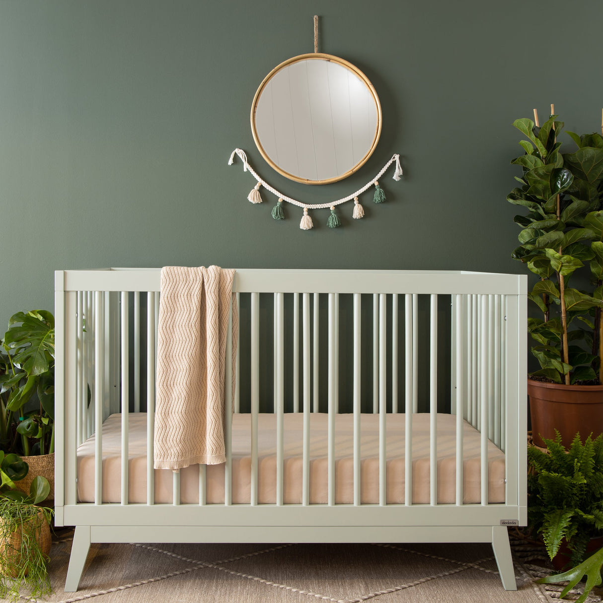 Soho 3-in-1 Convertible Crib - HoneyBug