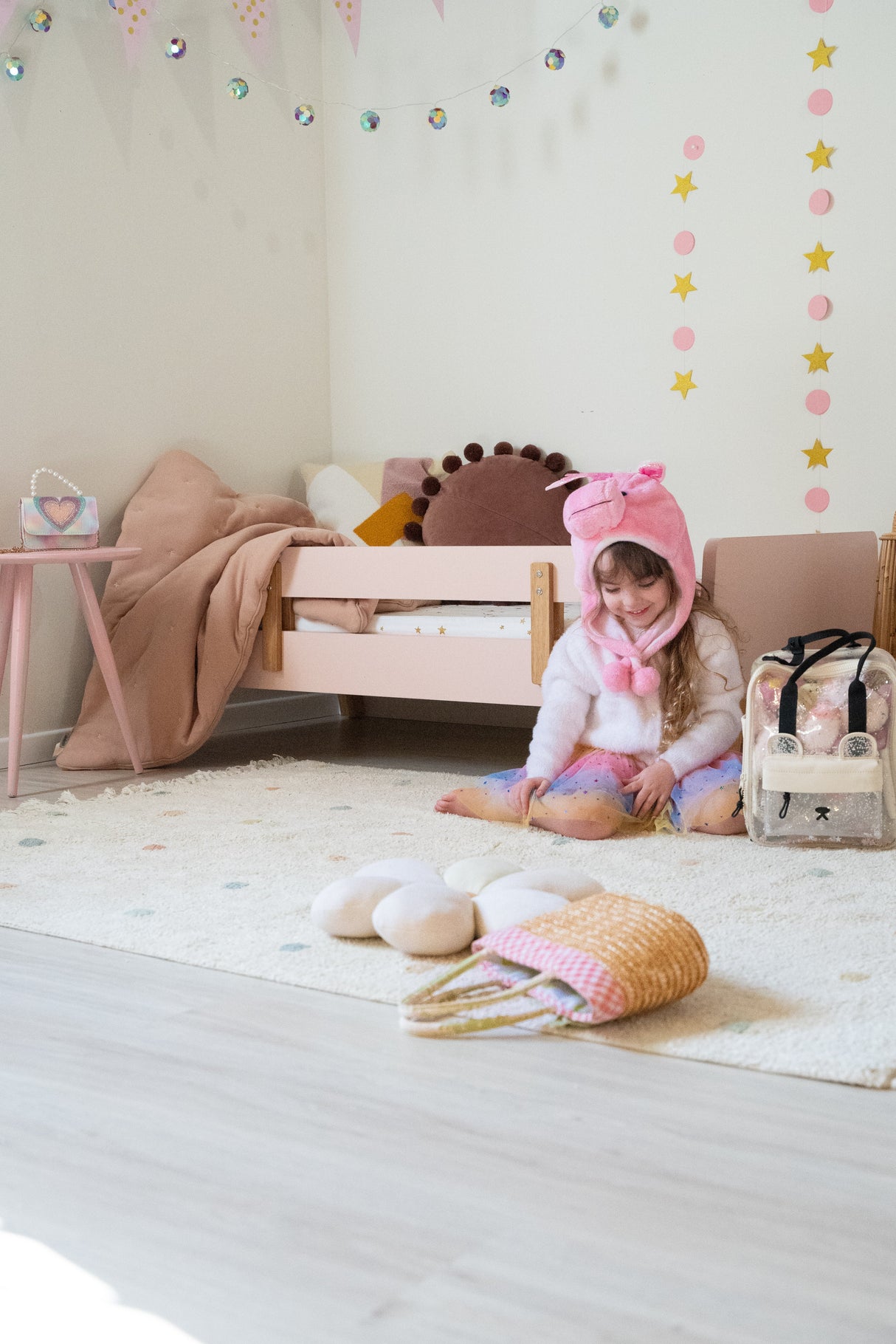 Muse Toddler Bed - HoneyBug