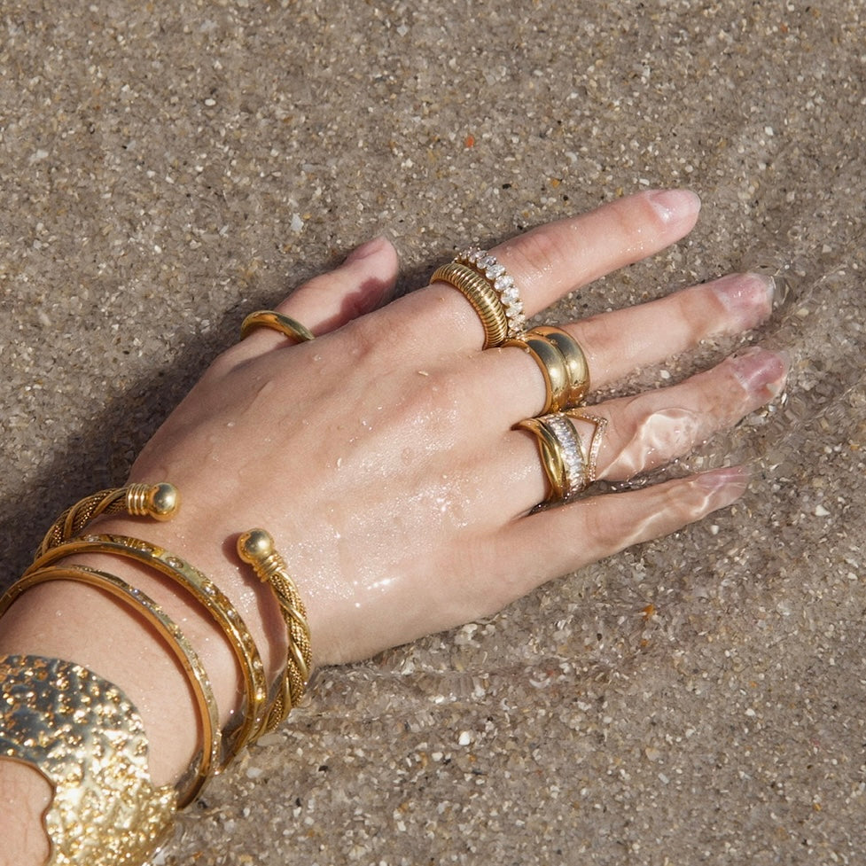 Hadley Dainty Wishbone Ring - HoneyBug