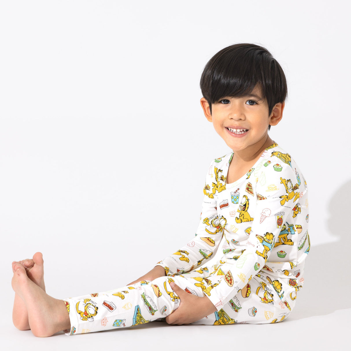 Garfield: Snack Attack Bamboo Kids Pajamas - HoneyBug