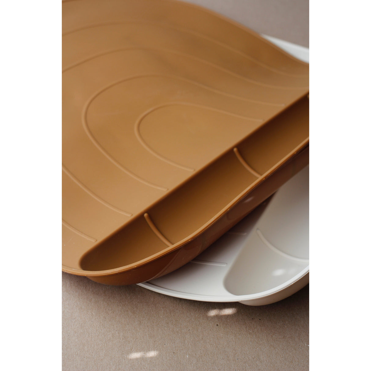 Rainbow Silicone Mat - Soft Sage - HoneyBug