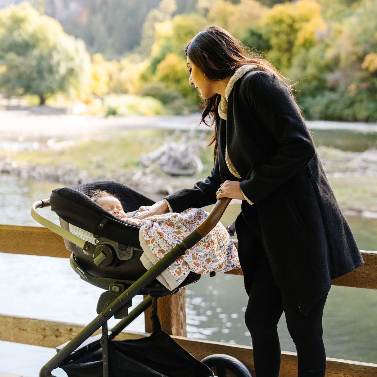 Cotton Muslin Baby Quilt - Fall Friends - HoneyBug