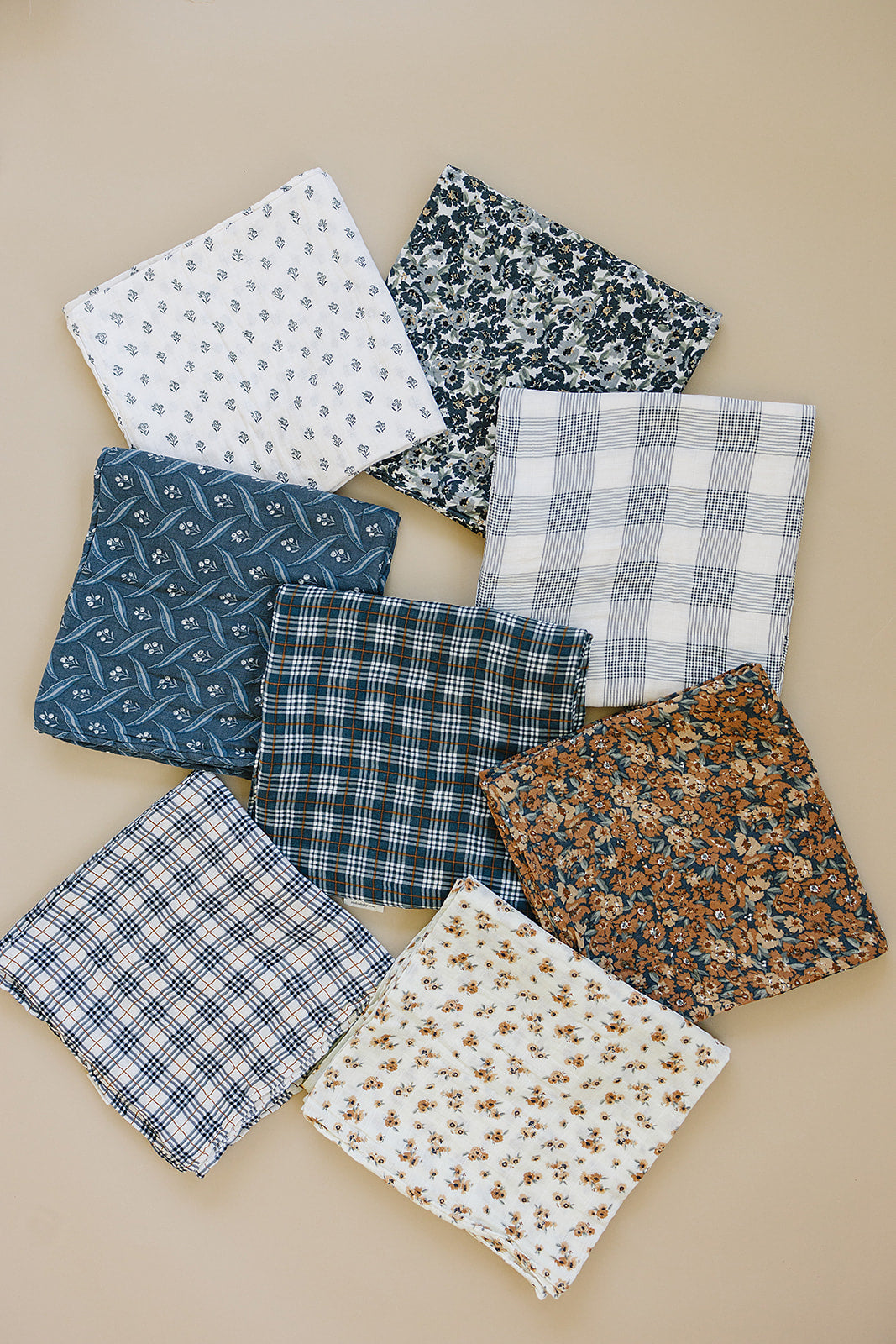 Venetian Floral Muslin Burp Cloth - HoneyBug