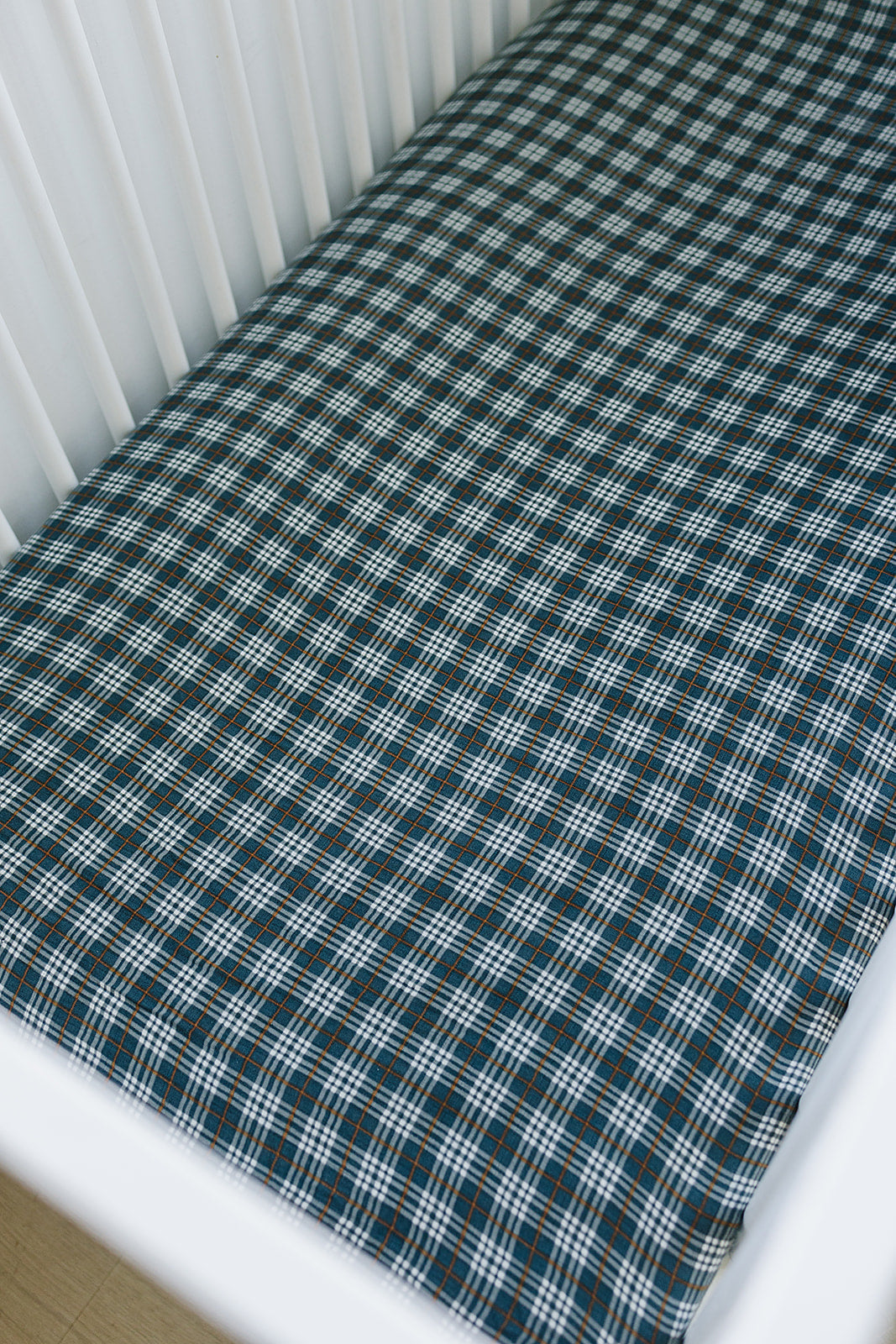 Navy Plaid Muslin Crib Sheet - HoneyBug