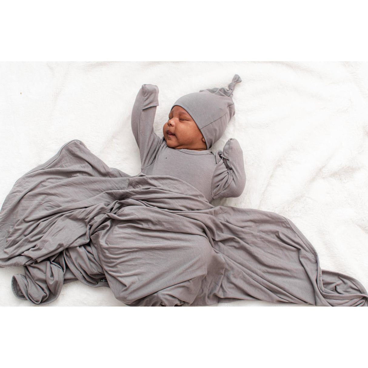 BAMBOO BLANKET - Stone - HoneyBug