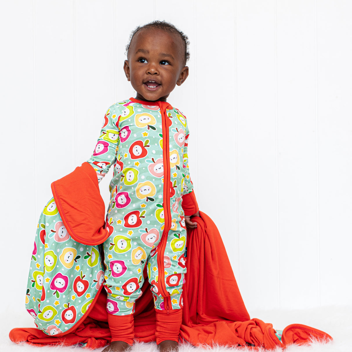 ZIP ROMPER - Kawaii Apple - HoneyBug
