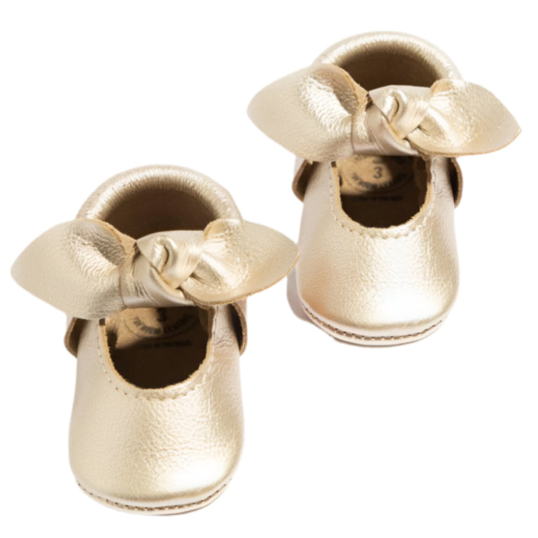 Platinum Knotted Bow Baby Shoe - HoneyBug