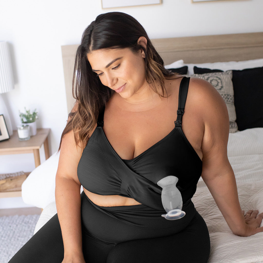 Sublime® Hands-Free Pumping & Nursing Bra | Black - HoneyBug