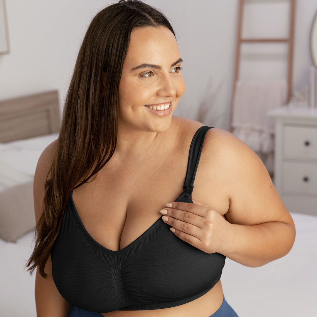 Sublime® Hands-Free Pumping & Nursing Bra | Black - HoneyBug