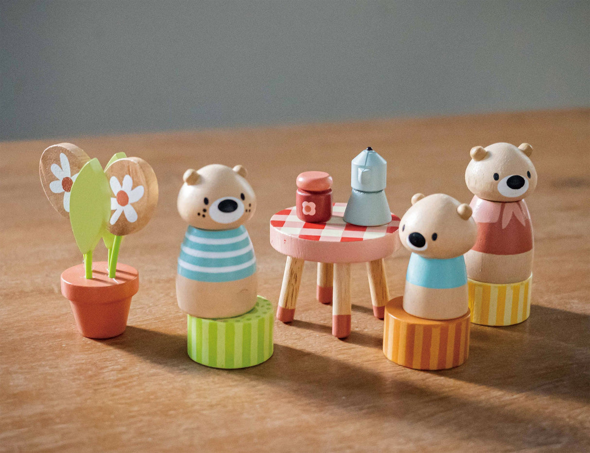 Little Otter Canal Boat - HoneyBug