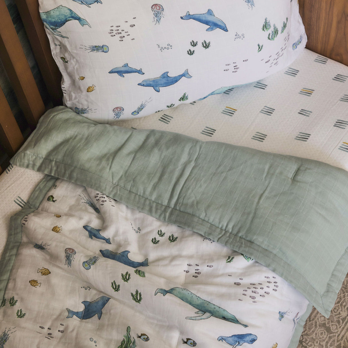 Cotton Muslin Toddler Bedding 3 Piece Set - Whales - HoneyBug