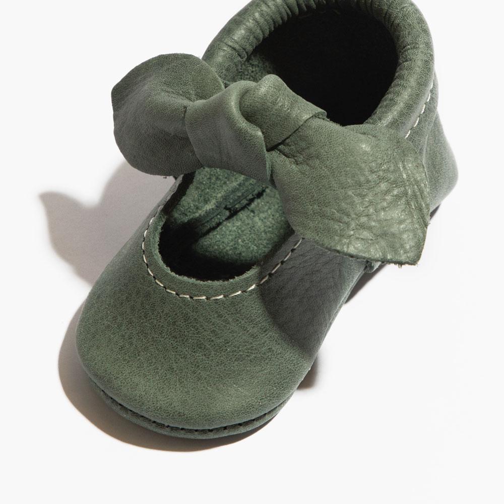 Uinta Knotted Bow Baby Shoe - HoneyBug