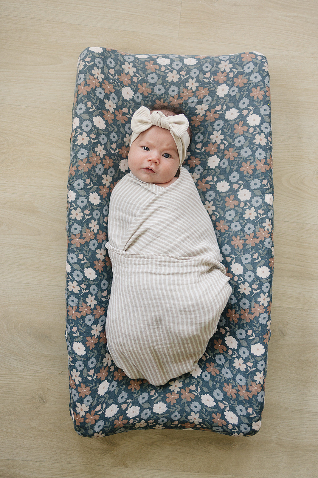 Midnight Floral Print Muslin Changing Pad Cover - HoneyBug