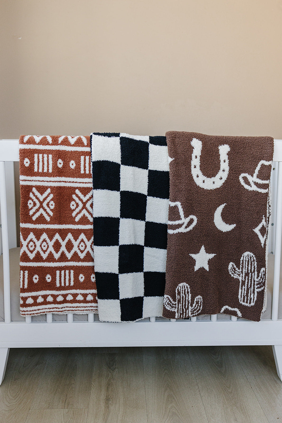Western Plush Blanket - HoneyBug
