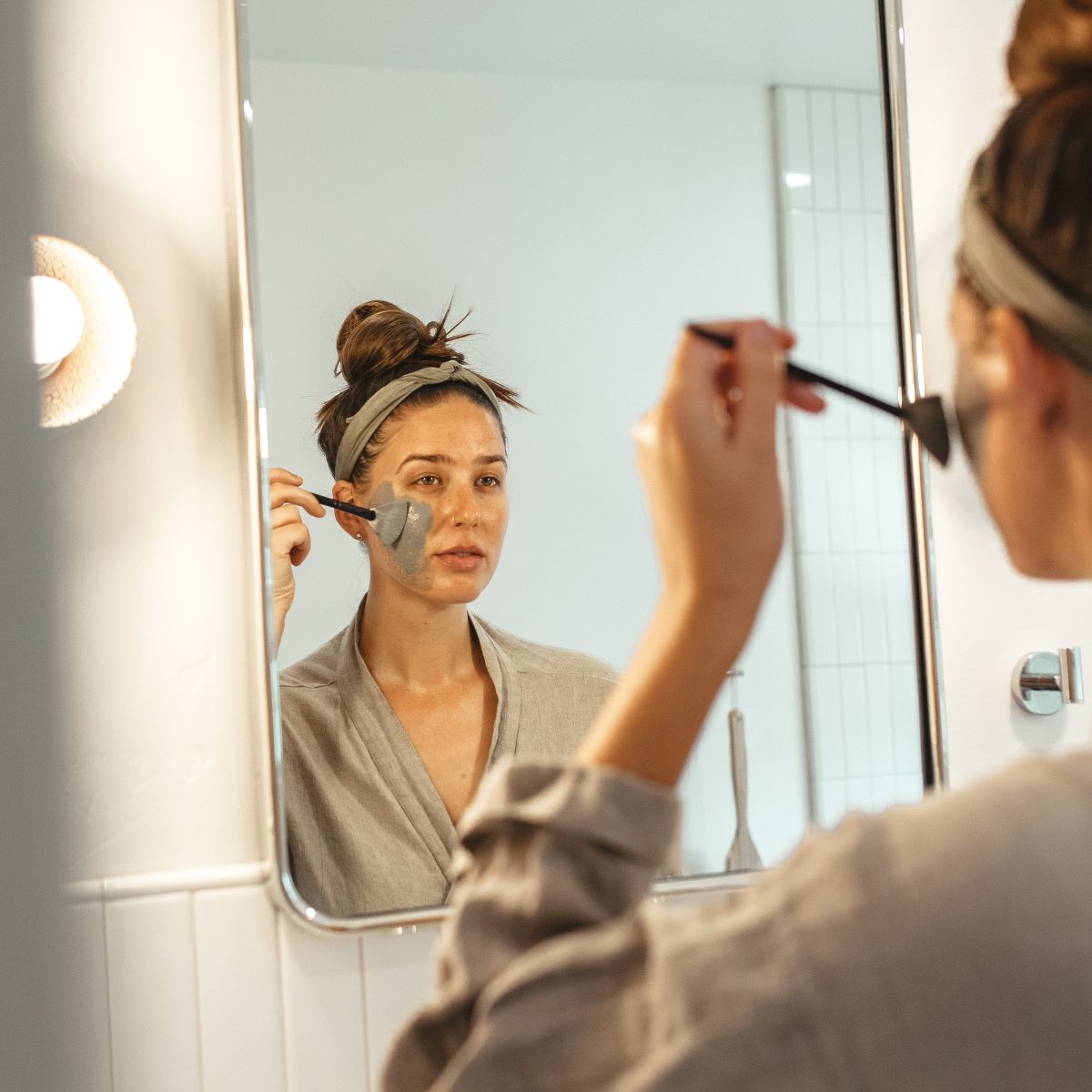 Charcoal Burdock Mask - HoneyBug