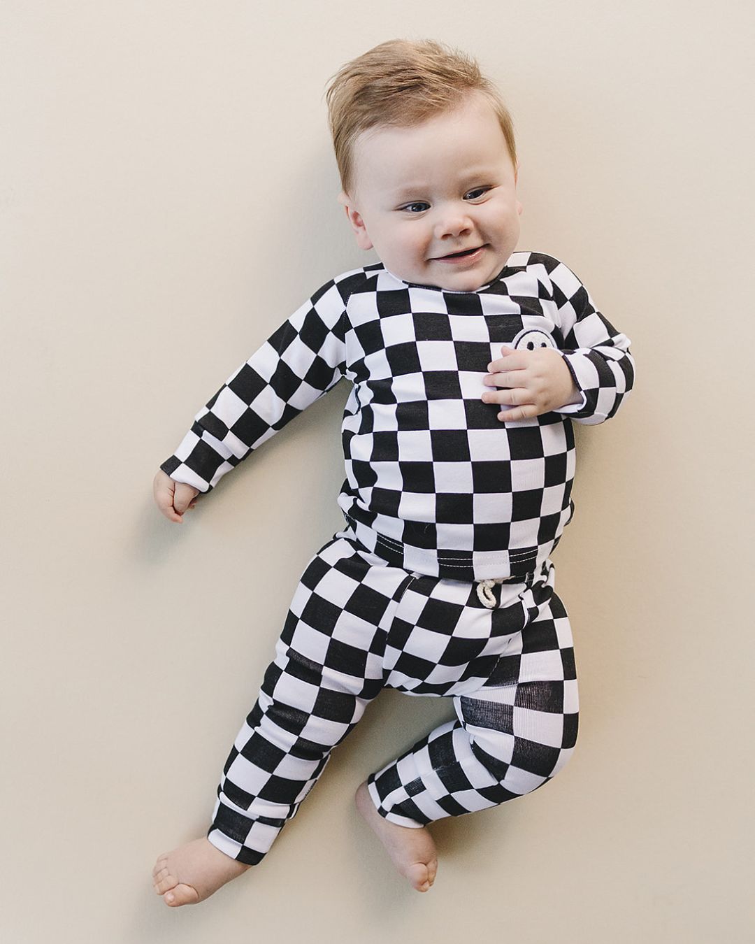 Checkered Smiley Lounge Set | Black - HoneyBug