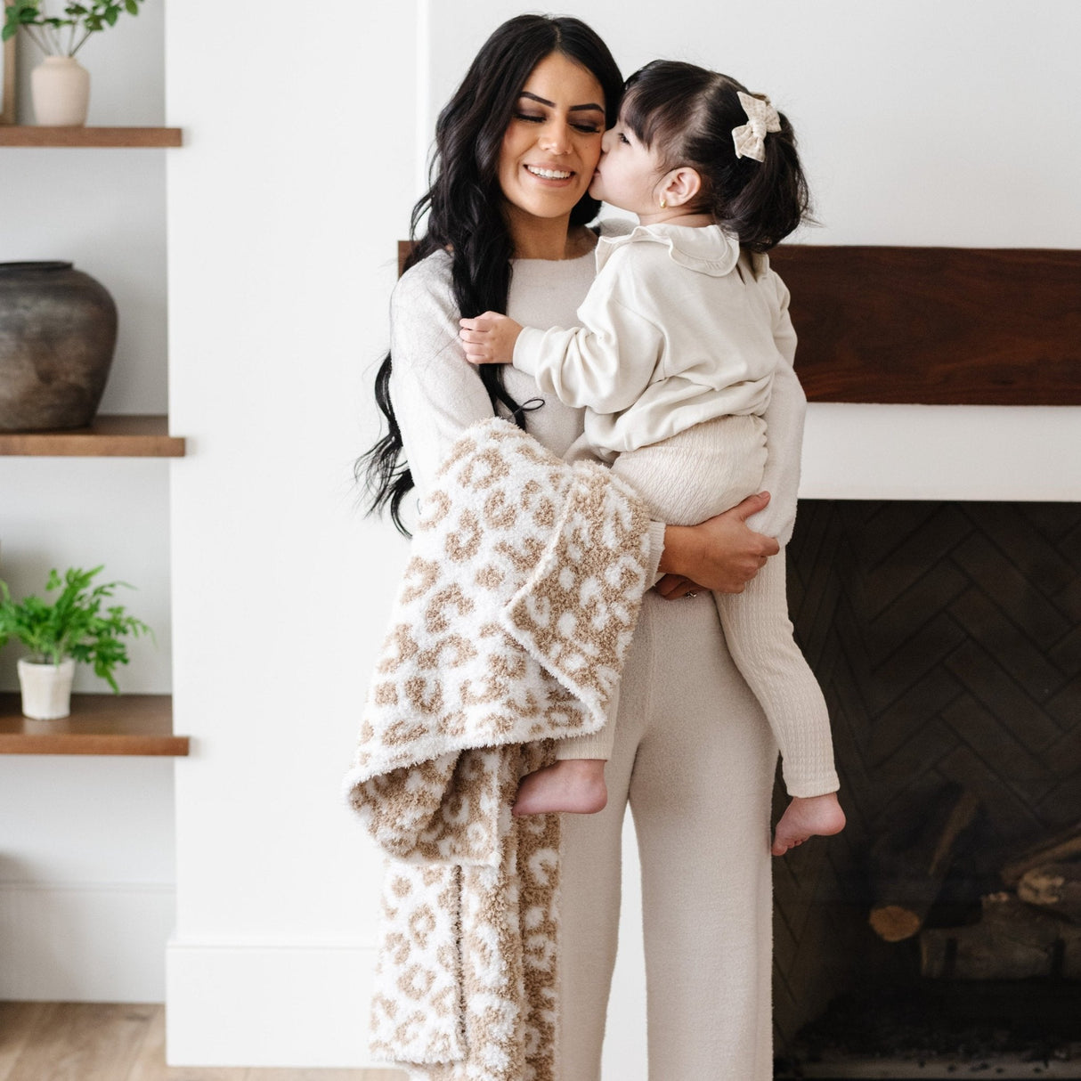 DOUBLE-LAYER BAMBONI® RECEIVING BLANKETS
