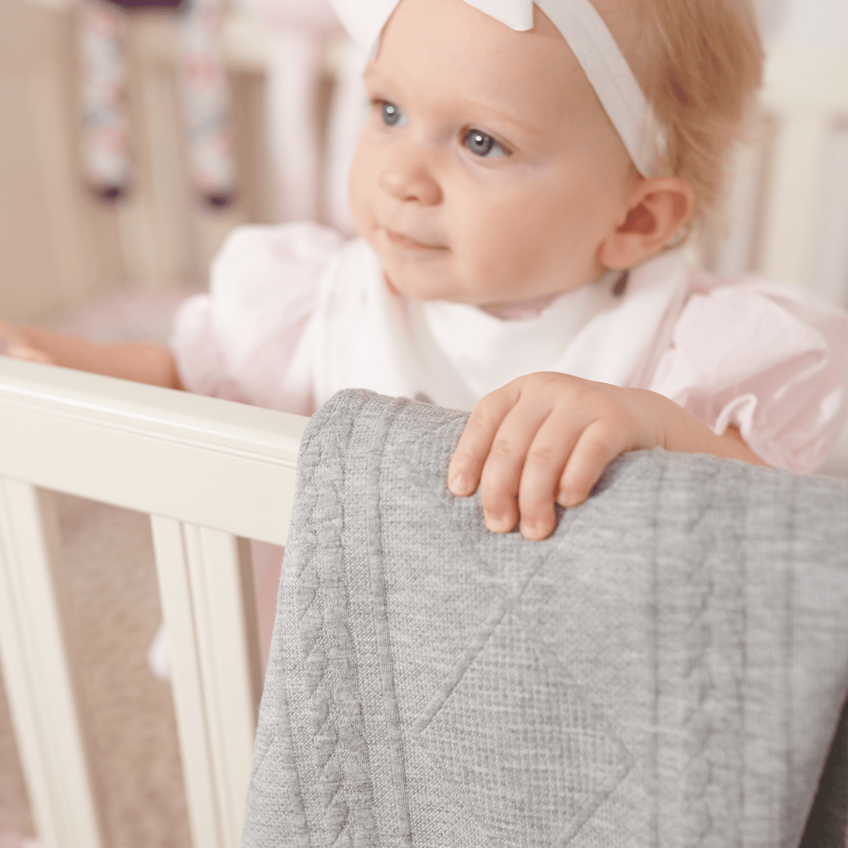 Gray Knit Blanket - HoneyBug