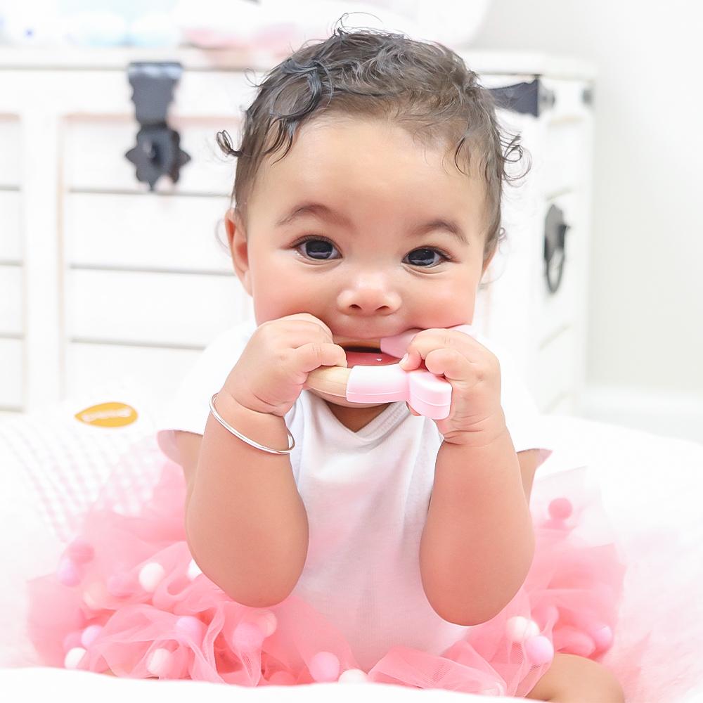 Pink Bunny Circle Bunny Head Teether Wooden + Silicone - HoneyBug