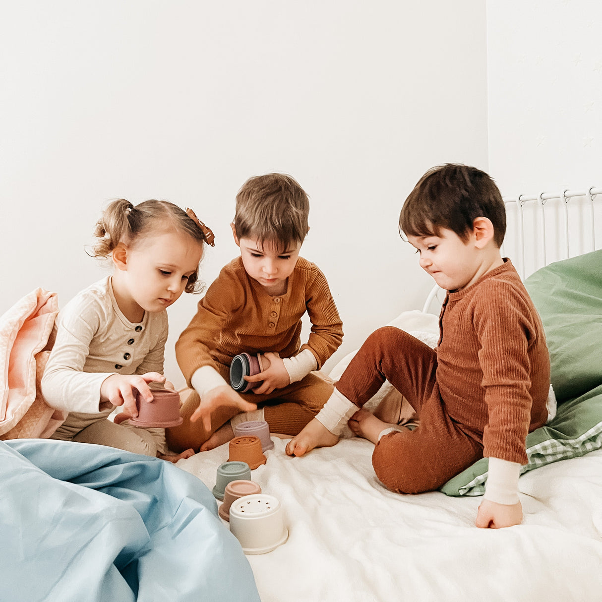 Chestnut Gingham Quilted Blanket