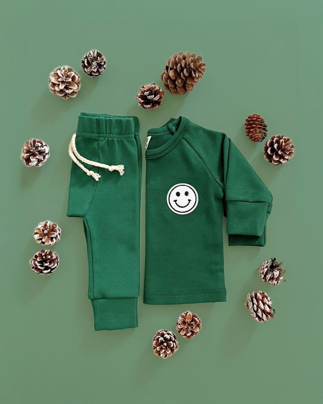 Lounge Set | Smiley Green - HoneyBug