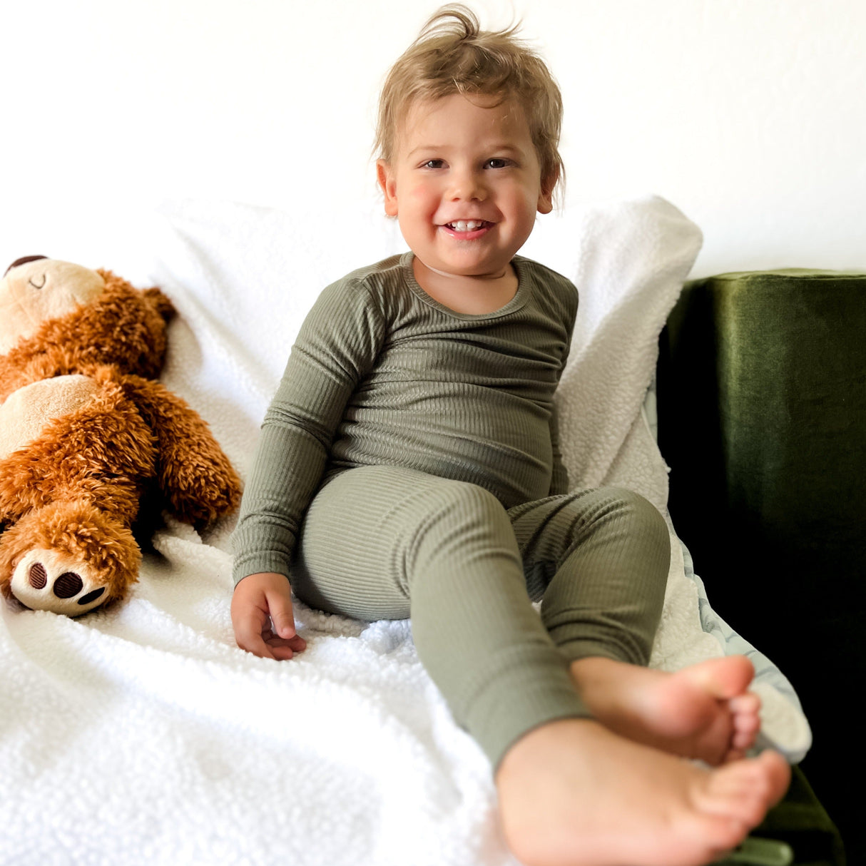 LONG SLEEVE 2 PIECE SETS- Moss Ribbed - HoneyBug