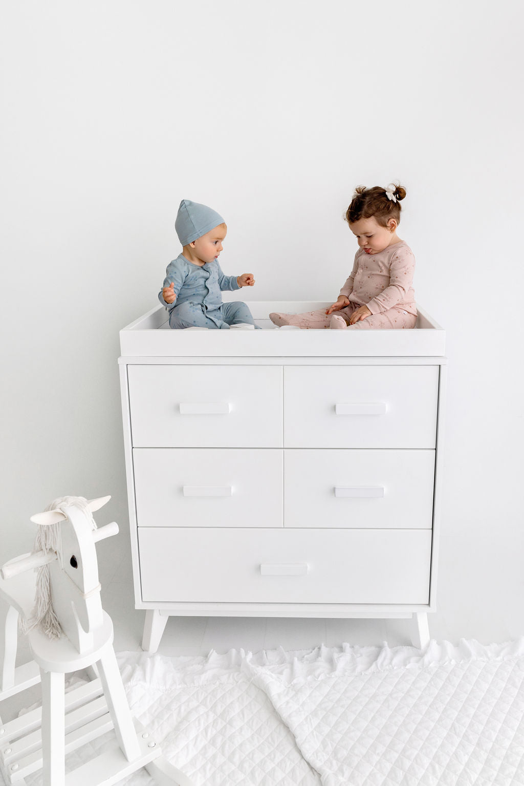 Star Print Footie- Dusty Pink - HoneyBug