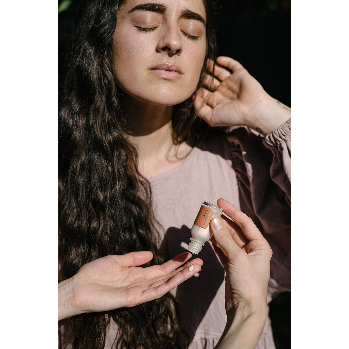 Illuminating Serums - HoneyBug