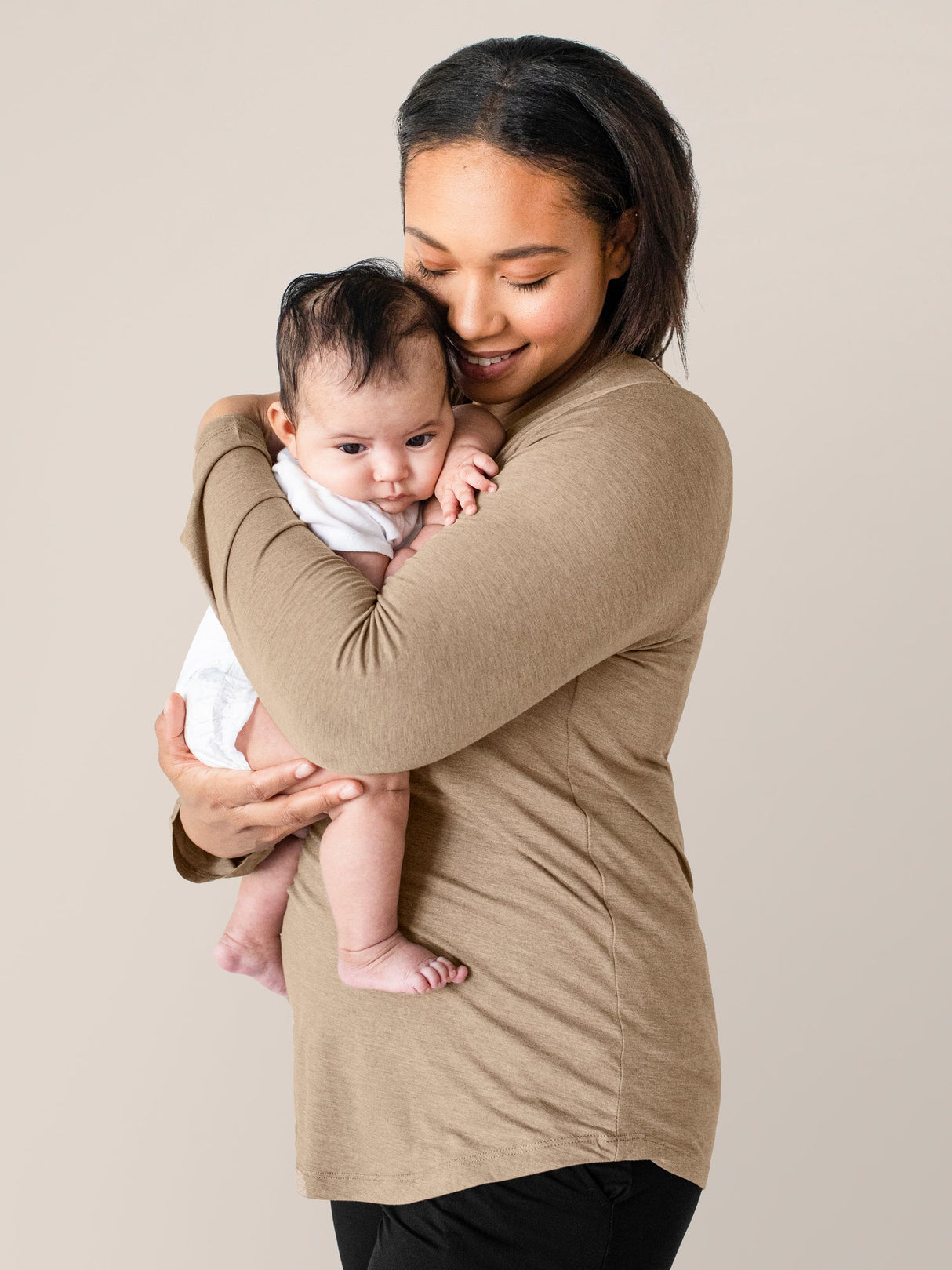 Bamboo Nursing & Maternity Long Sleeve T-shirt | Wheat - HoneyBug 
