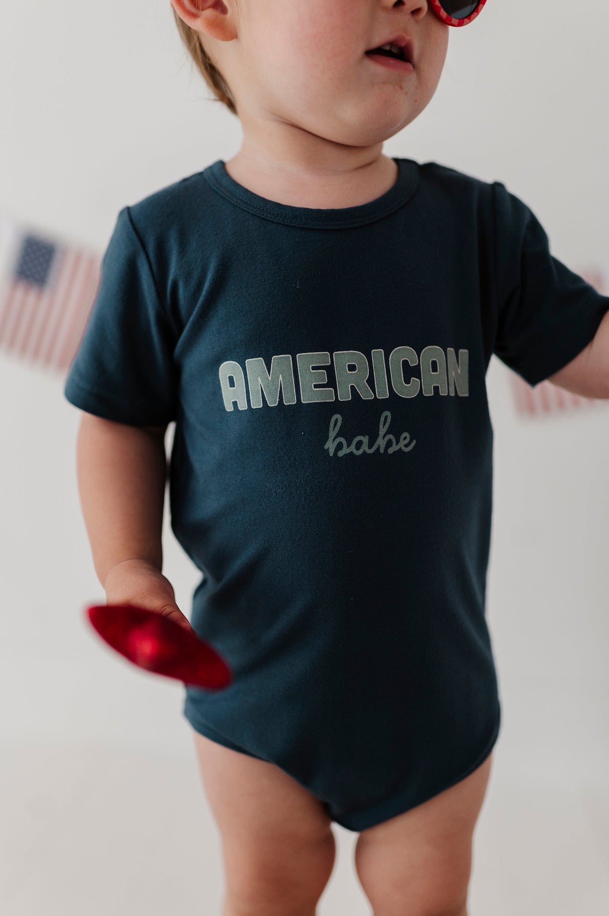 Baby Short Sleeve Bodysuit - HoneyBug 