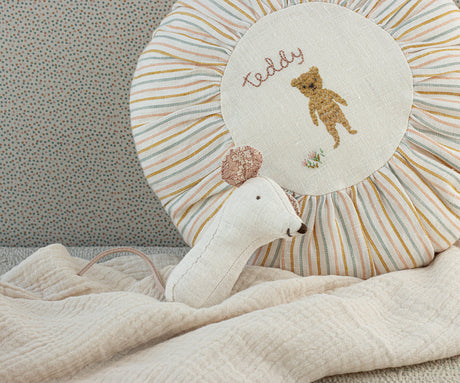 Lullaby Friends Rattle - Mouse - Natural - HoneyBug 