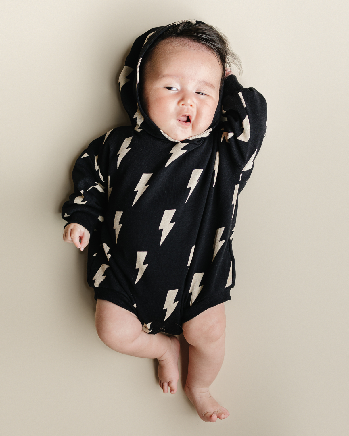 Hooded Bubble Romper  |  Black Bolts - HoneyBug 