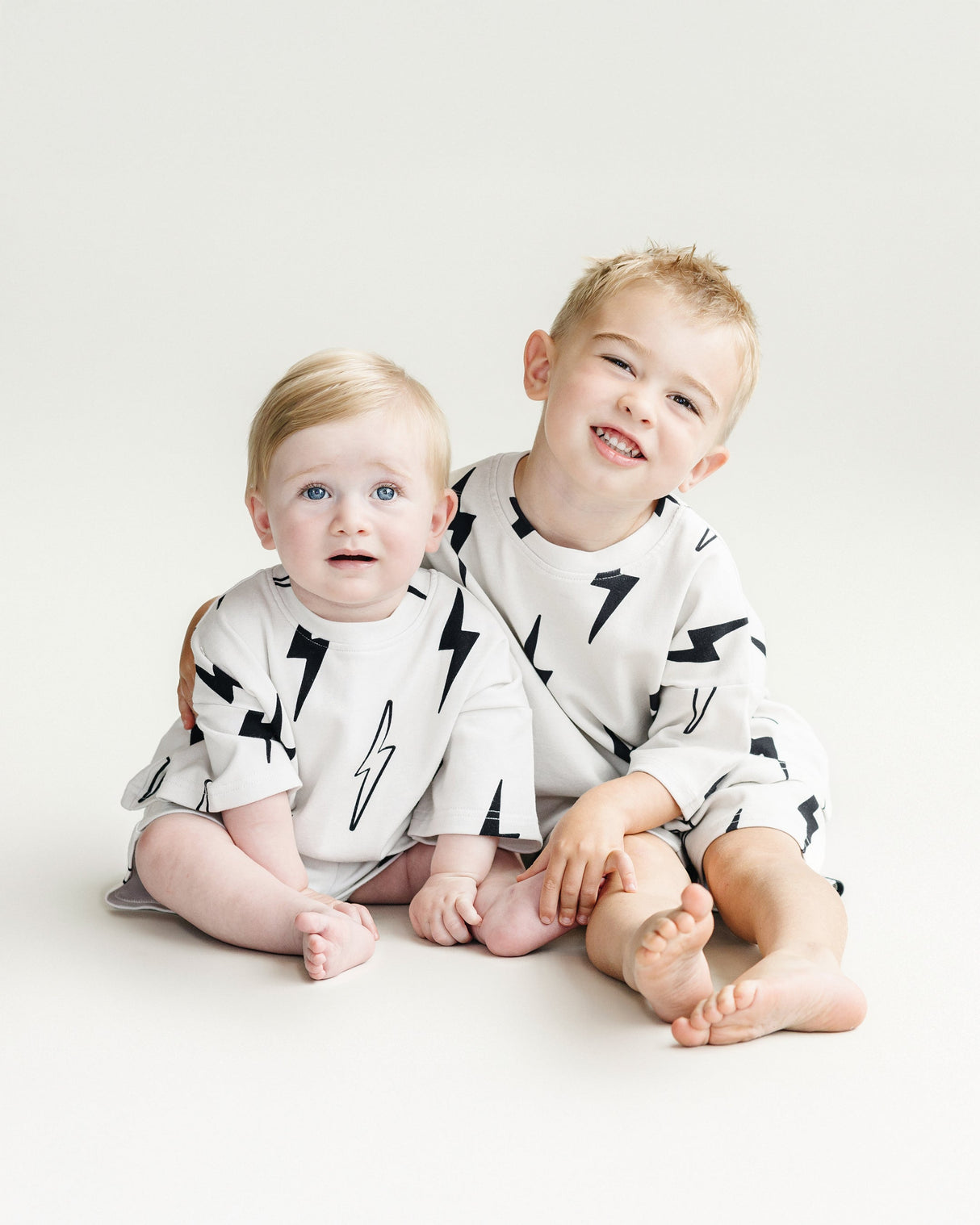 Shorts Set | Sand Bolts - HoneyBug 