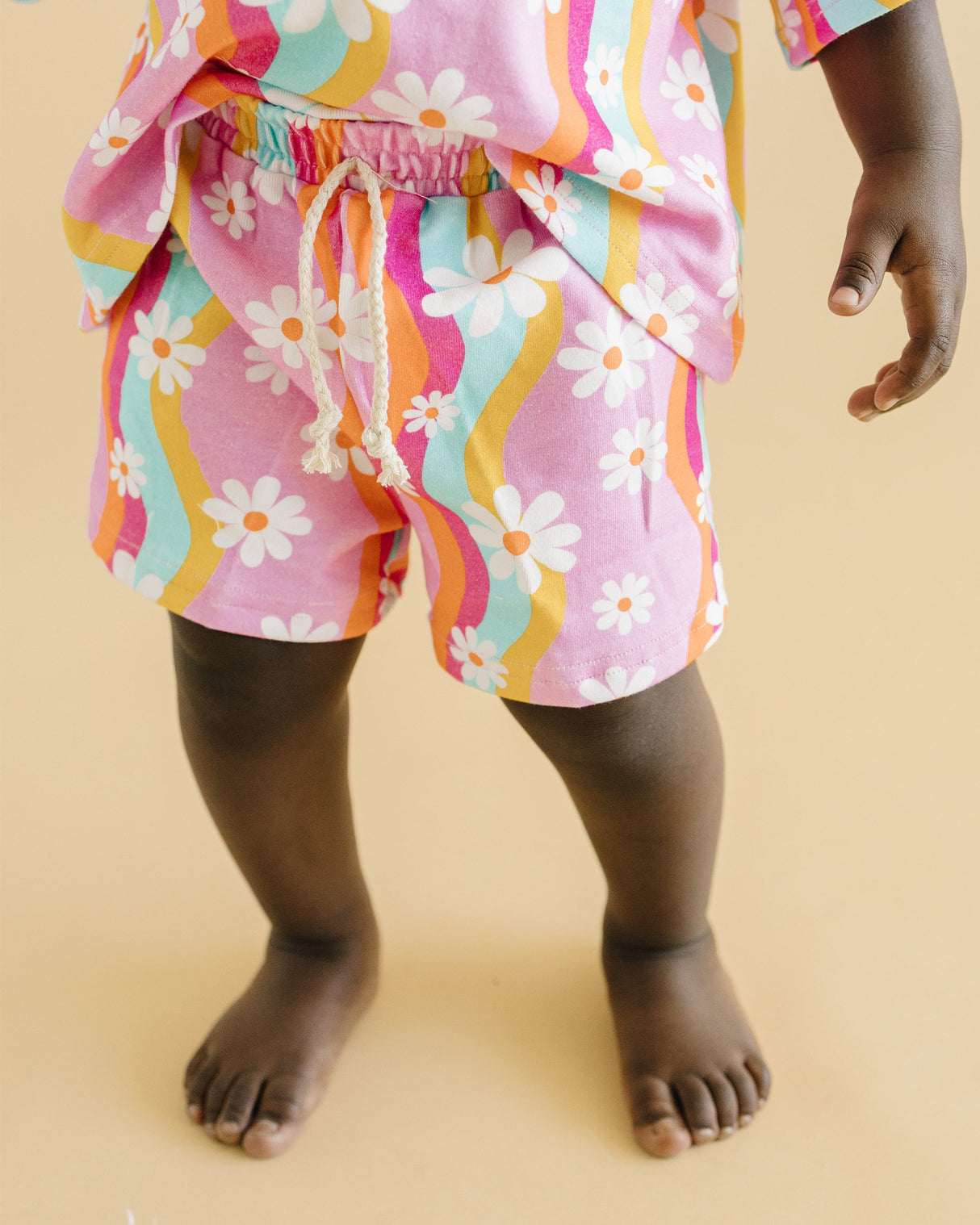 Shorts Set | Groovy Daisy - HoneyBug 