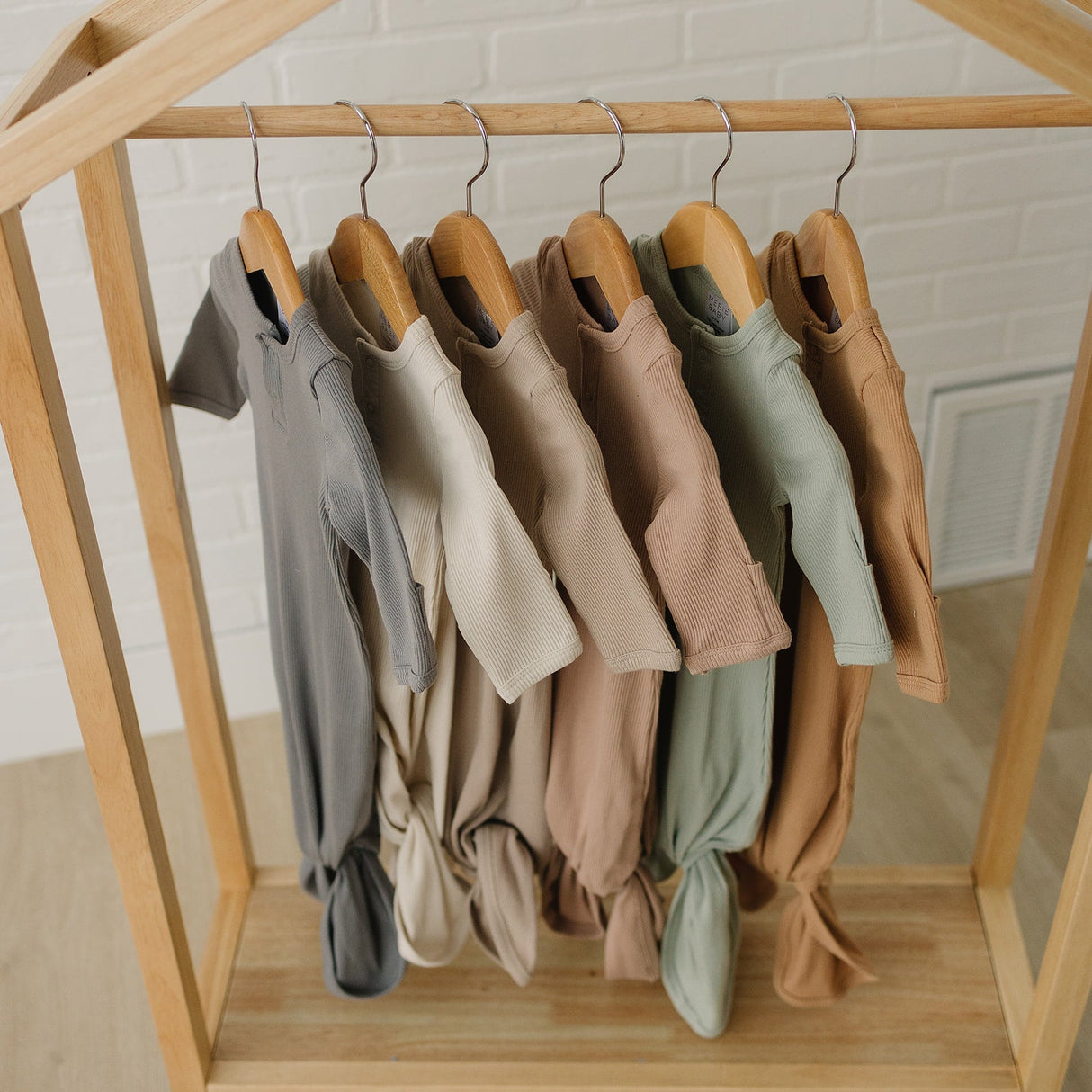 Vanilla Organic Cotton Ribbed Zipper - HoneyBug 